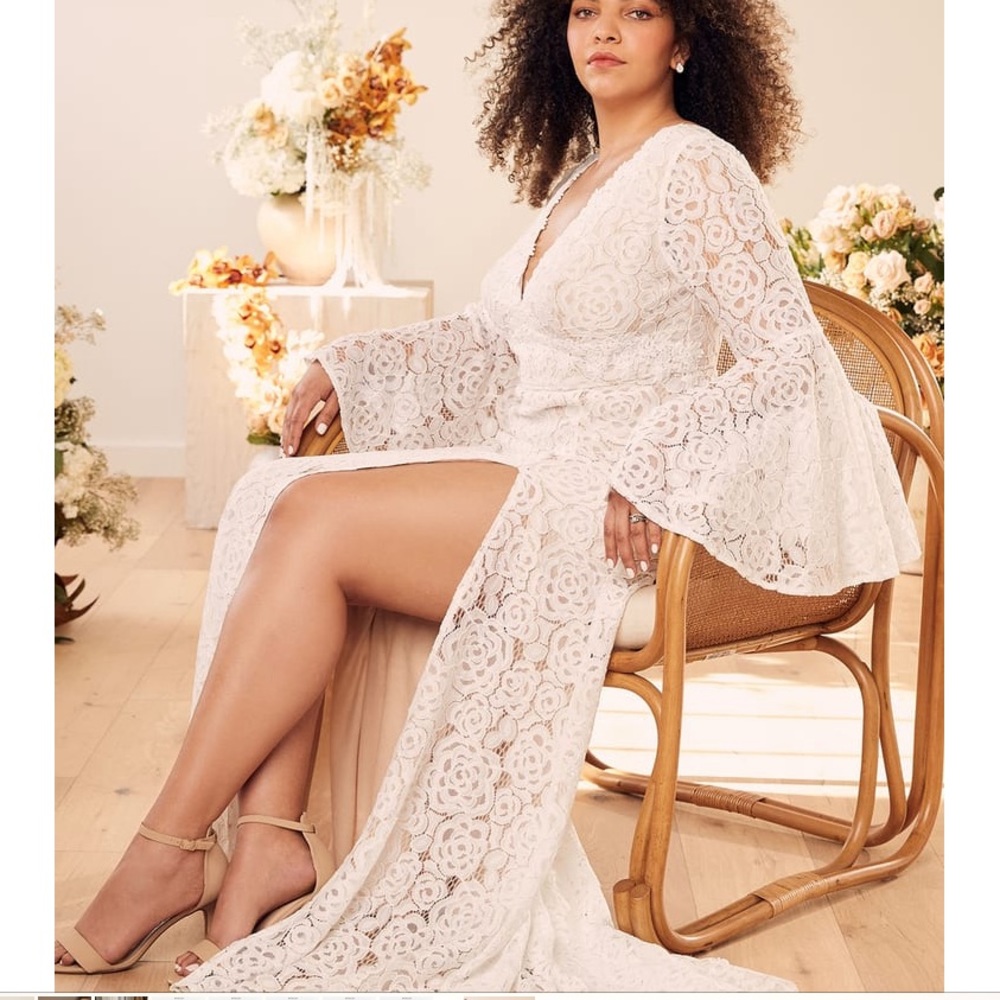 Lulus Duchess Ivory Lace Bell Sleeve Maxi dress